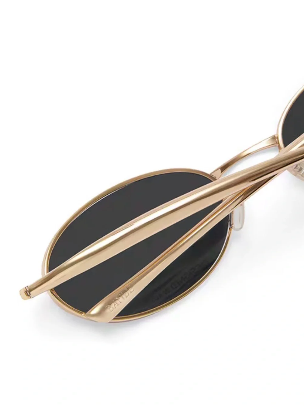 Banbe Revolve The Cruz Sunglasses in Gold & Smoke NWT (Case Flawed)